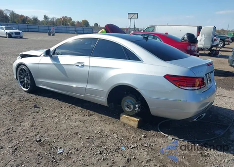 2014 Mercedes-Benz E 350 from USA, damaged, VIN WDDKJ5KB3EF235777